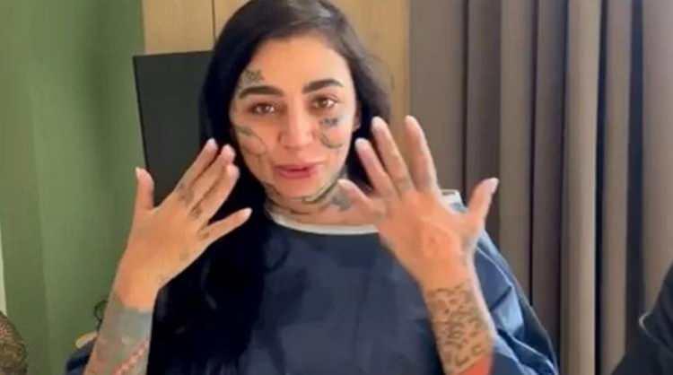 <p><span style="color:#000000">Estetik ameliyat olmak için İstanbul'a gelen Mozambikli sosyal medya fenomeni Ana Barbara Buhr Buldrini, geçirdiği operasyon sırasında hayatını kaybetti. ünlü fenomenin ölümüne ilişkin İstanbul İl Sağlık Müdürlüğü tarafından soruşturma başlatıldı.</span></p>
