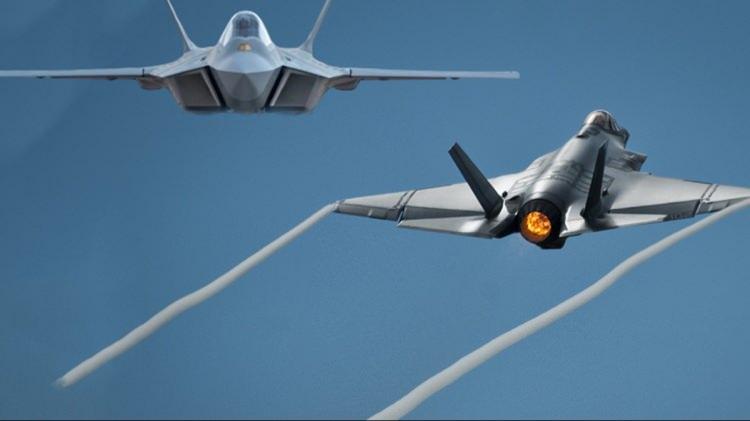 <p>5. nesil savaş uçağı KAAN ile F-35 Lightning teknolojik olarak aynı nesli paylaşsalar da tasarım, kullanım amacı ve operasyonel kabiliyetleri açısından ciddi farklılıklar gösteriyor. </p>