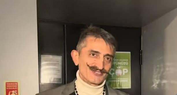 <p>Ekonomik olarak zor günler yaşadığını söyleyen oyuncu, icralık olduğunu ve yaşadığı evden çıkmak zorunda kaldığını belirtti.</p>