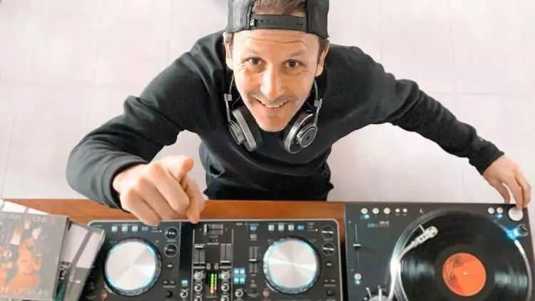 <p>GAİZKA MENDİETE-DJ</p>