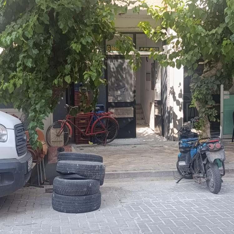 <p><strong>Rabia Bilen, dün saat 16.00 sıralarında ise kendisini polise ihbar etti.</strong> Adrese polis ve sağlık ekipleri sevk edildi. </p>