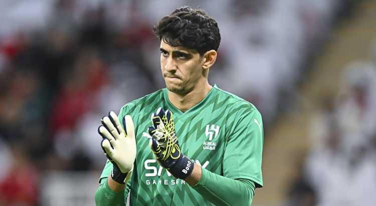 <p>Yassine Bounou'yu isteyen Galatasaray, Al Hilal ile temasa geçti.<br />
<br />
Kulüpler Dünya Kupası'nın en çok kurtarış yapan kalecisi için turnıva sonrası anlaşma zemini aranacak.<br />
<br />
(AKŞAM)</p>
