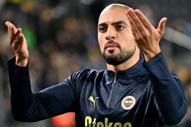 <p>Fenerbahçe'de beklentilerin altında kalan ve yerine adam bakılan Sofyan Amrabat gözden çıkarıldı. Napoli, Atalanta ve Suudi ekiplerinin ilgilendiği 28 yaşındaki oyuncu için teklif bekleniyor.<br />
<br />
​ (FANATİK)</p>
