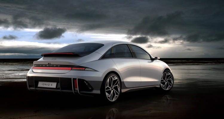 <p>| <strong>Hyundai Ioniq 6<br />
Fiyat: 37 bin 850 dolar (1 milyon 503 bin lira)</strong></p>