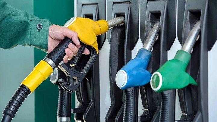 <p>İstanbul Anadolu Yakası'nda bir litre benzin fiyatı: 51.35 TL</p>
<p>İstanbul Anadolu Yakası'nda motorin litre fiyatı: 52.97 TL</p>
<p>İstanbul LPG litre fiyatı Anadolu Yakası'nda 24,49 TL</p>