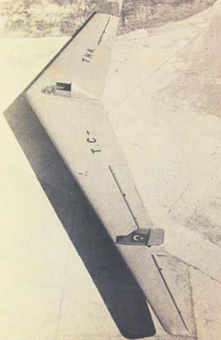 <p>Başlangıçta küçük bir pistonlu motor veya turbojet ile donatılması hedeflense de, proje bir planör olarak hayata geçirildi. İlk uçuşunu 1948'in ortalarında Kadri Kavukçu komutasında yaklaşık 30 dakika süreyle başarıyla gerçekleştirdi.</p>
