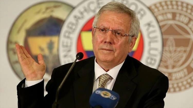 <p>Fenerbahçe taraftarlarında bu oran %49,2’ye yükseliyor.<br />
Ali Koç’a destek verenlerin oranı genel katılımcılar arasında %20,4’te kaldı.<br />
İlginç bir detay ise Trabzonspor taraftarlarının, Ali Koç’a Aziz Yıldırım’dan daha fazla destek vermesi.</p>