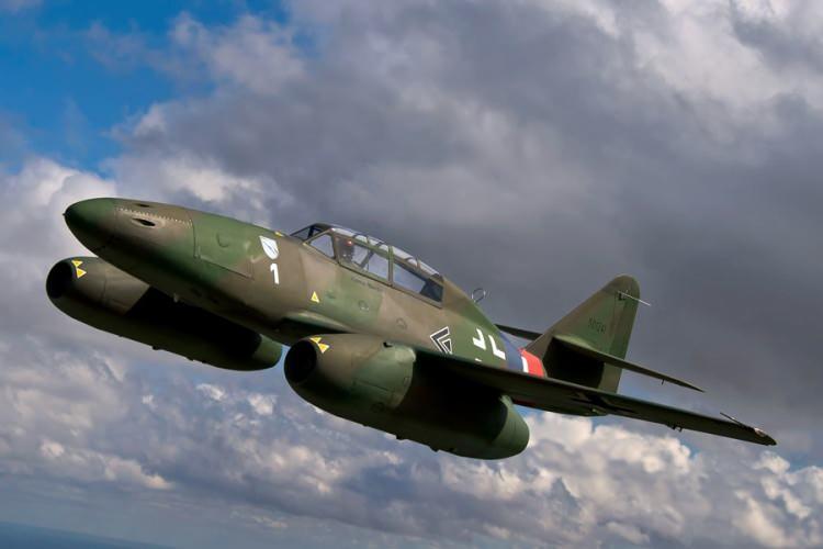 <p><strong><span style="color:#B22222">MESSERSCHMITT ME 262 - Almanya </span>| 1.430</strong></p>
