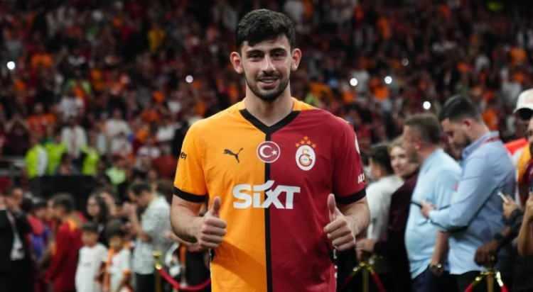 <p>Yeni sezonda ilk 5'i hedefleyen Çaykur Rizespor, Beşiktaş'tan Tayyip Talha ve Ricardo, Galatasaray'dan Yusuf Demir'i radarına aldı.<br />
<br />
(FOTOMAÇ)</p>
