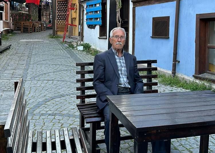 <p>Kentte 23 Haziran’da hayatını kaybeden Mehmet Ekin, ailesi tarafından Asri Mezarlık’ta defnedildi. </p>
<p> </p>