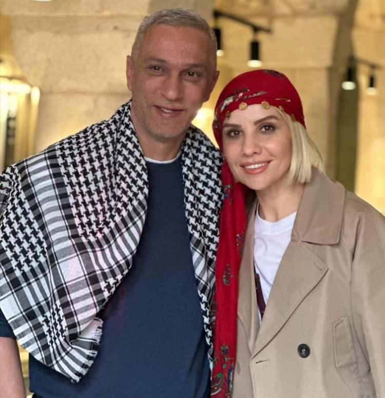 <p><span style="color:#000000">Erol, hem eşi Ali Özbir'in doğum gününü hem de 15. evlilik yıldönümlerini sosyal medya hesabından yaptığı duygusal bir paylaşımla kutladı. </span></p>