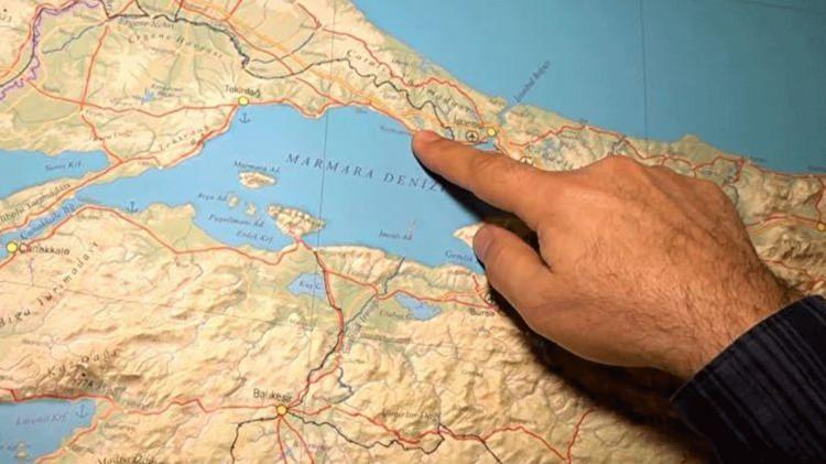 <p>Türkiye deprem gerçeğiyle birlikte konutlarda yapılanmalar hız kazandı. </p>

<p>Dün Bursa Gemlik'te peş peşe meydana gelen depremler sonrası bugün İstanbul'da da hissedilen bir deprem oldu. </p>
