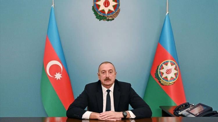 <p><strong><span style="color:#B22222">İLHAM ALİYEV </span> | ALLAH'A inanıyor</strong></p>
<p> </p>
<p>Azerbaycan Devlet Başkanı</p>