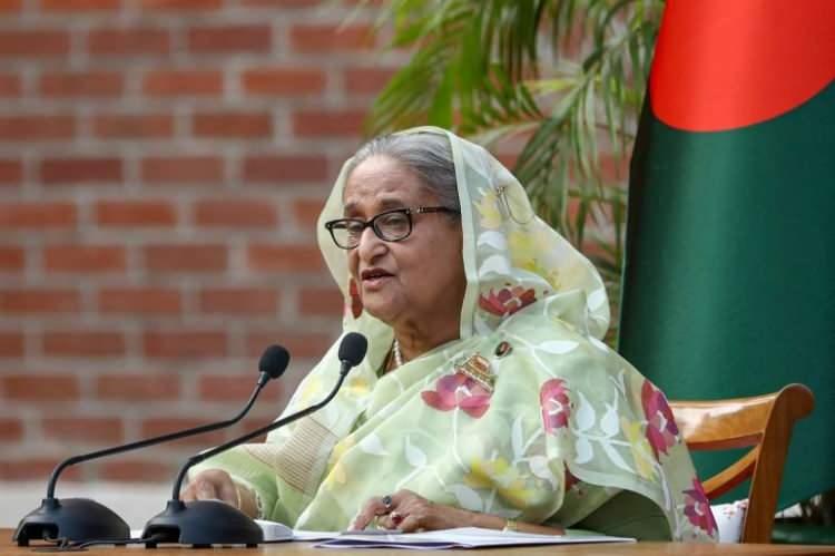 <p><strong><span style="color:#B22222">SHEIKH HASINA </span> |  ALLAH'A inanıyor</strong></p>

<p> </p>

<p>Eski Bangladeş Başkanı</p>
