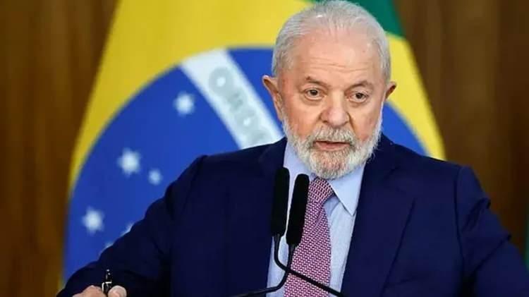 <p><strong><span style="color:#B22222">LULA DA SİLVA </span>| HZ. İSA'YA inanıyor</strong></p>
<p> </p>
<p>Brezilya Başkanı</p>