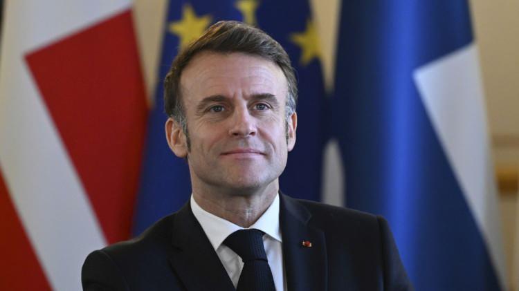 <p><strong><span style="color:#B22222">EMMANUEL MACRON </span> | HZ. İSA'ya inanıyor</strong></p>
<p> </p>
<p>Fransa Başkanı</p>