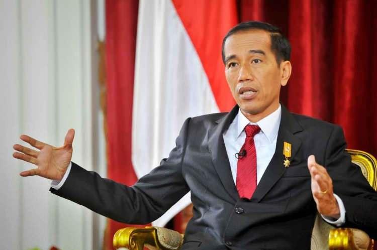<p><strong><span style="color:#B22222">JOKO WIDODO </span> | ALLAH'A inanıyor</strong></p>
<p> </p>
<p>Endonezya Başkanı</p>