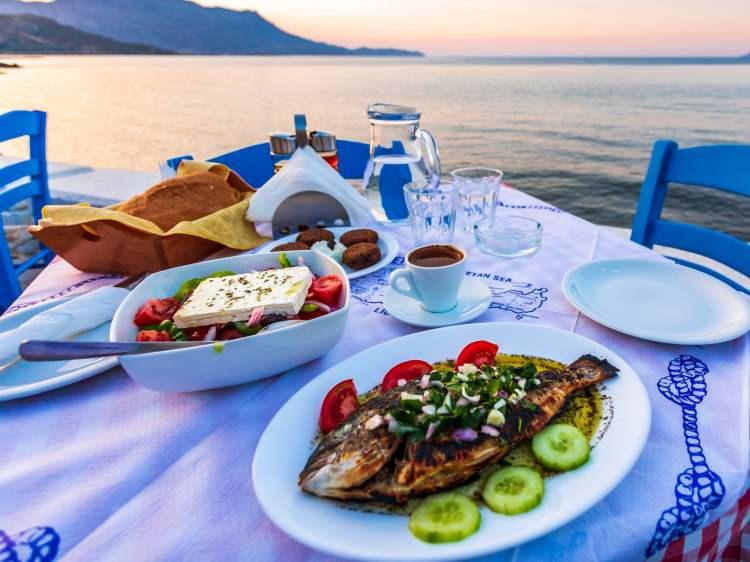 <p>Listenin ilk sırasında 4.60 puanla Yunan mutfağı yer aldı.</p>
<p> </p>