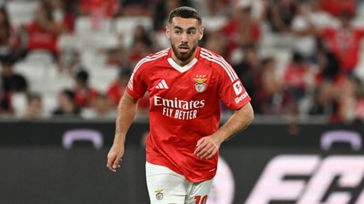<p>Hakan Çalhanoülu ve İlkay Gündoğan gibi isimlerin ardından Orkun Kökçü'de Galatasaray'ın gündemine geldi.<br />
<br />
(A SPOR) </p>