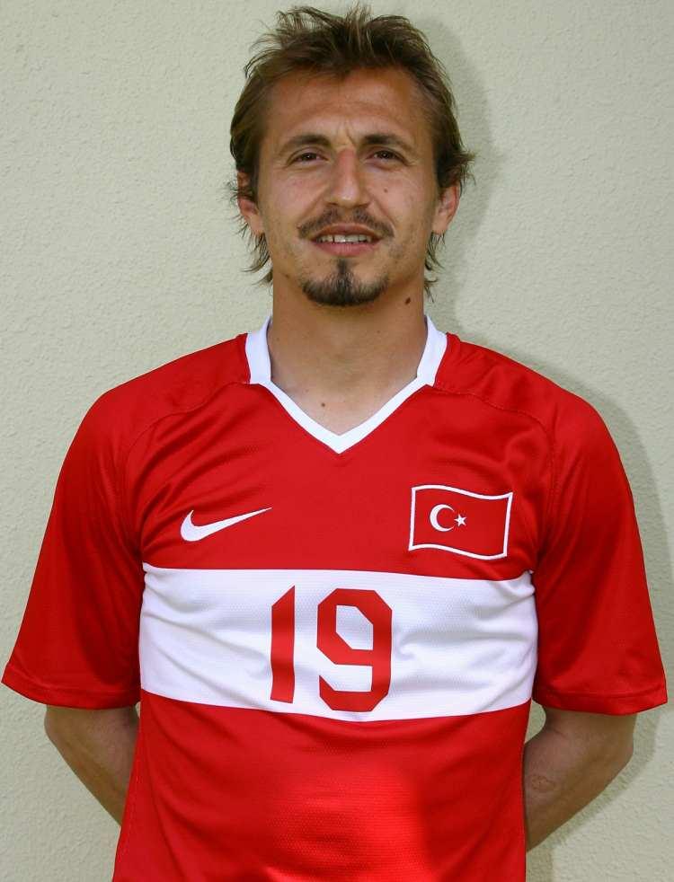 <p>Ayhan Akman<br />
<br />
6.5 milyon Euro</p>
