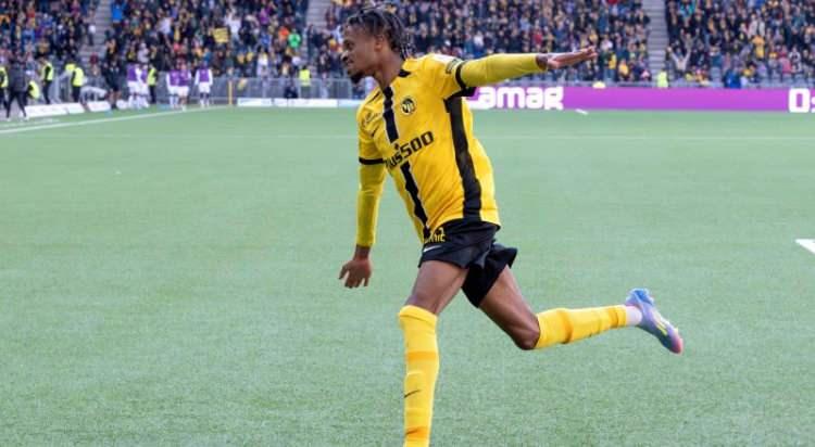 <p>Trabzonspor, Lille'in geçen sezon Young Boys'a kiraladığı Alan Virginius için Fransız ekibi ile 3 milyon euroya anlaştı. Fransız futbolcu ile temaslar hızlandı.<br />
<br />
(FOTOMAÇ)</p>