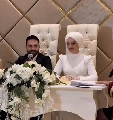 <p>Hayatlarını birleştiren çiftin şimdi ise Erzurum’da bir düğün yapacakları ortaya çıktı. </p>
