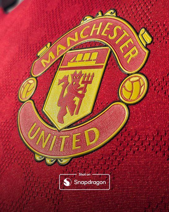 <p><span style="color:inherit">MANCHESTER UNİTED:<br />
<br />
Bugünkü yürek parçalayıcı haberin ardından Diogo Jota'nın ve kardeşi Andre'nin yakınlarına ve Liverpool FC ile bağlantılı olan herkese en derin taziyelerimizi iletiyoruz.</span></p>
<p> </p>