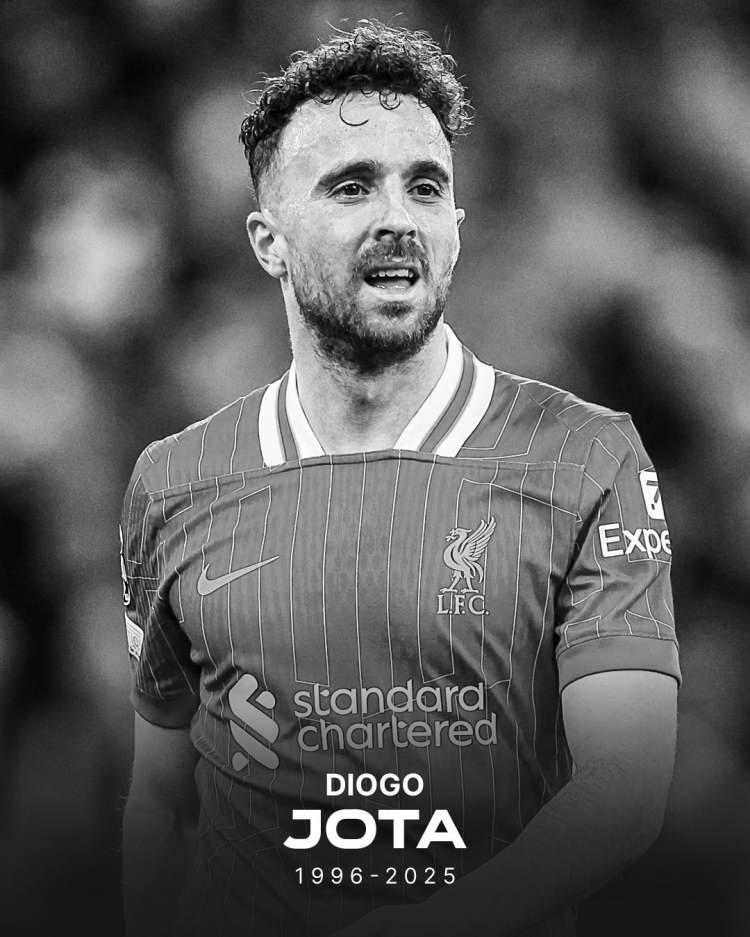 <p>ARSENAL:<br />
<br />
Arsenal'deki herkesin aklı Diogo'nun ailesi, arkadaşları ve Liverpool Futbol Kulübü'yle ilişkili olan herkesle birlikte.<br />
<br />
Rahat uyu, Diogo.</p>