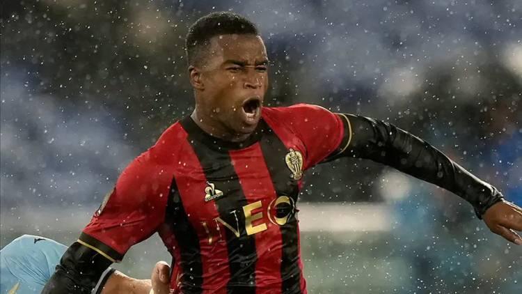 <p>Youssoufa Moukoko ➡ Kopenhag</p>
