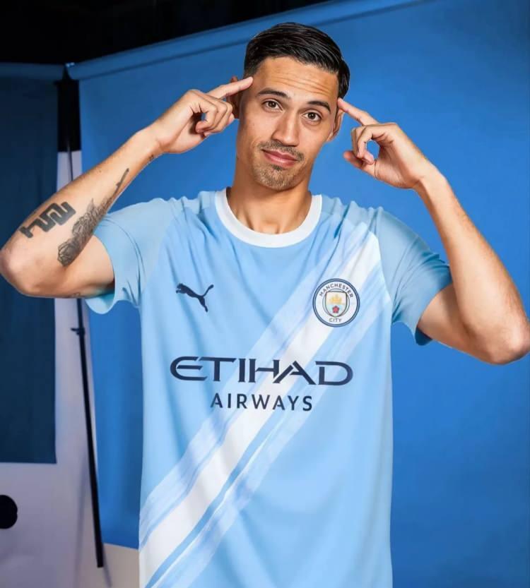 <p>Tijjani Reijnders ➡ Manchester City</p>