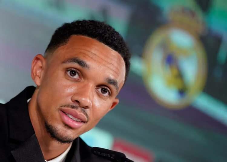 <p>Trent Alexander-Arnold ➡ Real Madrid</p>