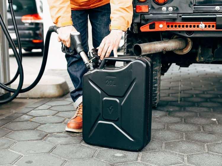 <p>Benzin, dizel, LPG, hibrit, elektrikli araçlarda yakıt türlerine göre km başına harcamalar hesaplandı. </p>
