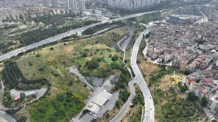 <p>Emlak Müzayede 12 ilde 11 muhtelif arsanın satışı için ihaleye çıkıyor. Ödemeler yüzde 35'i peşin kalanı 24 ay vadeyle gerçekleştirilecek.</p>
<p> </p>