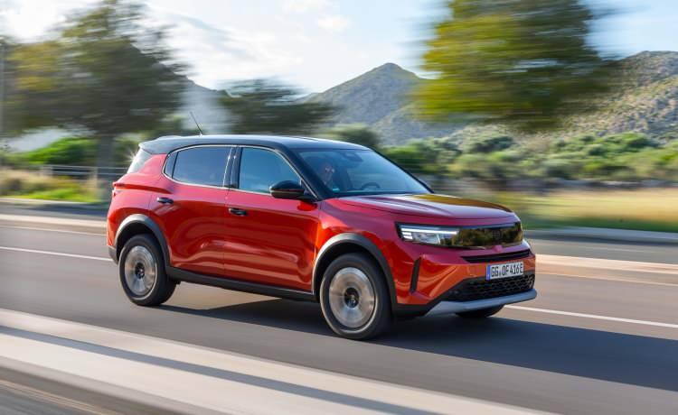 <p><span style="color:#B22222"><strong>18. Opel - Frontera </strong></span></p>
<p> </p>
<p>Elektrikli 83 kW Edition </p>
<p> </p>
<p>1.359.900 TL</p>