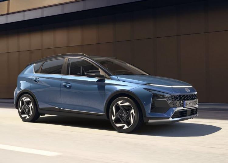 <p><span style="color:#B22222"><strong>9. Hyundai Bayon</strong></span></p>
<p> </p>
<p>1.2 MPI 79 PS Jump</p>
<p> </p>
<p>1.362.000 TL</p>