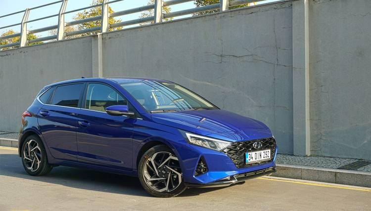 <p><span style="color:#B22222"><strong>8. Hyundai i20 </strong></span></p>
<p> </p>
<p>1.0 T-GDI 100 PS DCT Style </p>
<p> </p>
<p>1.392.000 TL</p>