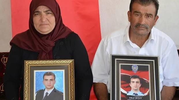 <p>Oğlunun 15 Temmuz darbe girişimi gecesi görevde olduğunu söyleyen baba Bulut, "Oğlum şehadet şerbetini yudumladığında 30 yaşından yeni gün almıştı. Darbe girişim gecesi görevdeydi. Gece saat:23.00 sularına kadar irtibattaydık.</p>
<p> </p>
<p>En son konuştuğumuzda, 'Oğlum dikkat et' dedim. Oğlum da bana, 'Baba vatanı olmayanın namusu olmaz. Vatan elden gidiyor, bir Fırat gitmiş çok mu?' dedi.</p>
<p> </p>
<p>Bu görüşmeden sonra daha irtibat kuramadım. Sabah saat: 06.00 gibi şehadet haberini aldım. Oğlum normalde Uludağ Üniversitesi Maliye Bölümü'nü kazanmıştı, kaydını yaptırdığımız halde gitmedi. Yedekten polisliği kazanmıştı. Annesine, 'Belki ben de şehit olurum diye polisliği seçtim' demiş. Şehadetinden bir gün önce amcasının oğluna, 'Ben şehit olacağım. Siz kendiniz düşünün' demiş" ifadelerini kullandı.</p>
