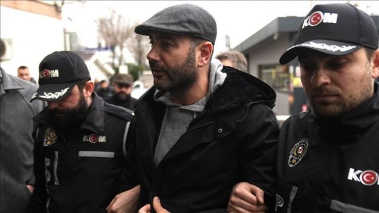 <p>Akpolat ile birlikte, aralarında suç örgütü lideri olduğu öne sürülen Aziz İhsan Aktaş ile Beşiktaş Belediye Başkan Yardımcısı Alican Abacı, Beşiktaş Belediyesi BELTAŞ İşletmecilik Sanayi ve Ticaret AŞ Başkanı Önder Gedik'in de olduğu 22 kişi hakkında tutuklama karar verildi.</p>
<p> </p>
<p> </p>