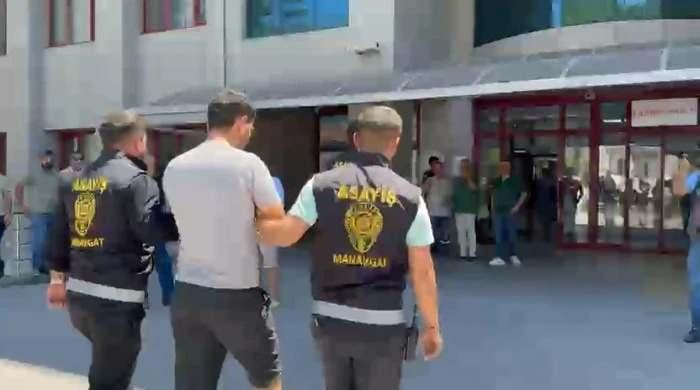 <p>Sağlık ekibi, Nazife Ateş'in hayatını kaybettiğini belirledi.</p>