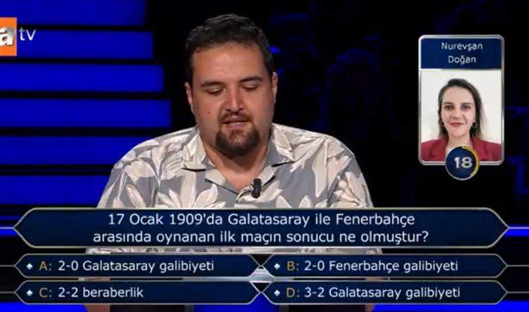 <p><span style="color:#000000"><strong>Zorlu günleri geride bırakan ve yarışmaya iddialı bir başlangıç yapan Tuğsuz, ilk soruları kolaylıkla yanıtladı.</strong></span></p>
