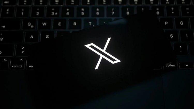 <p><strong>X CEO'SU İSTİFA ETTİ</strong></p>
<p> </p>
<p>Yaccarino, X hesabından konuya ilişkin paylaşımda bulundu.</p>
<p>Paylaşımında iki inanılmaz yılın ardından X'in CEO'luğundan istifa etmeye karar verdiğini açıklayan Yaccarino, "Elon Musk ile X'e yönelik vizyonunu ilk kez konuştuğumuzda, bu şirketin olağanüstü misyonunu yerine getirmenin hayatımın fırsatı olacağını biliyordum.</p>