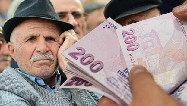 <p><strong><em>2025 emekli promosyonları güncellendi! Hangi banka ne kadar promosyon veriyor? Yapı Kredi, ING, TEB, Ziraat ve diğer bankaların Temmuz 2025 itibarıyla sunduğu en yüksek emekli promosyon tutarları...</em></strong></p>