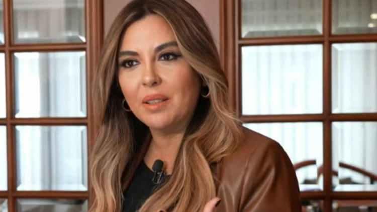 <p><span style="color:#000000"><strong>Dünyada ölüm olduğunu unutanlara sözüm. Hakikatsizlere iyiliği unutanlara vefasızlara sözüm. Hayatları menfaat olmuş insanlar. Hırs, kıskançlık ruhlarına işlemiş insanlara. Allah sizlere hidayet versin"</strong></span></p>
