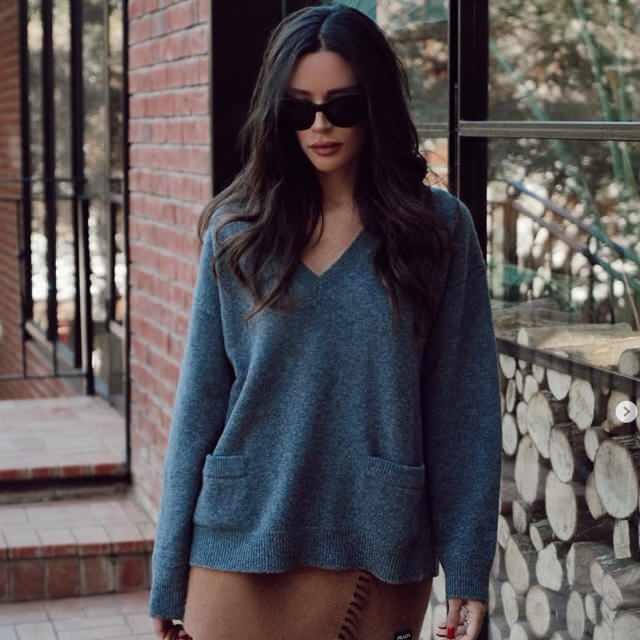 <p>Sosyal medyada influencer kimliğiyle öne çıkan ve Youtube'da çeşitli programlar yapan Aslıhan Doğan, pahalı alışverişleriyle sık sık gündeme geliyor.</p>