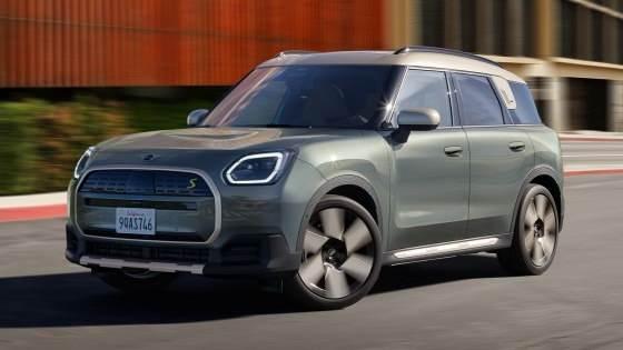 <p><span style="color:#B22222"><strong>MINI Countryman:</strong></span></p>
<p> </p>
<p>740 adet</p>
<p> </p>