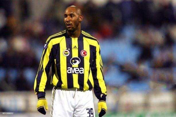 <p><strong><span style="color:#B22222">ANELKA</span> | İSLAM (Hristiyandı)</strong></p>
<p> </p>
<p>Nicolas Anelka, 2004 yılında Birleşik Arap Emirlikleri’nde İslamiyet’i kabul ederek Abdul-Selam Bilal adını aldı. </p>