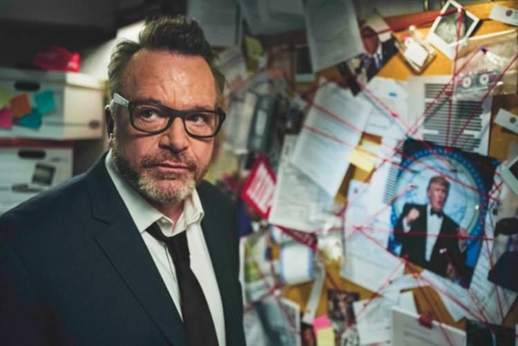 <p><strong><span style="color:#B22222">TOM ARNOLD</span> | YAHUDİ</strong></p>
<p> </p>
<p>Komedyen</p>