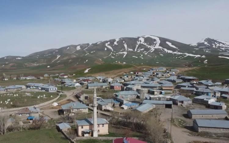 <p>Ağrı 564 köy</p>
