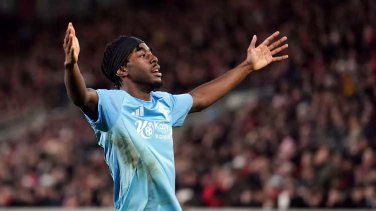 <p>İngiltere Premier Lig ekiplerinden Newcastle United, Nottingham Forest'tan 23 yaşındaki İsveçli kanat oyuncusu Anthony Elanga'yı kadrosuna kattı.</p>
