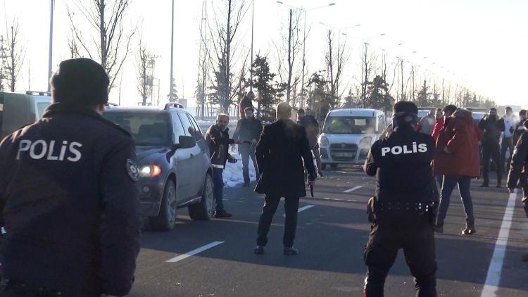 <p>Olay, 21 Ocak saat 15.30 sıralarında Aziziye ilçesinin Saltuklu Mahallesi'nde meydana geldi. </p>